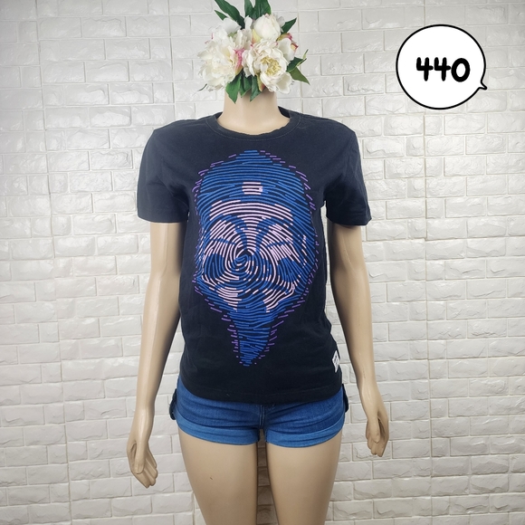 corade small black tshirt - Picture 1 of 5